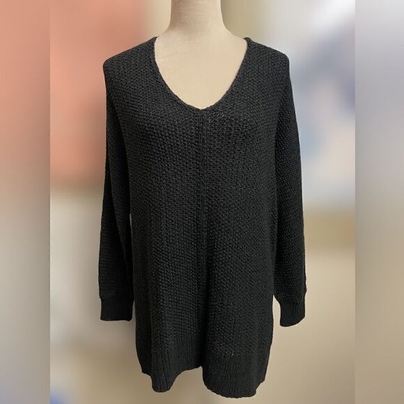 Universal Thread Black Woven Oversized Hi/Low V-Neck Sweater (Size: Med) - Picture 10 of 10